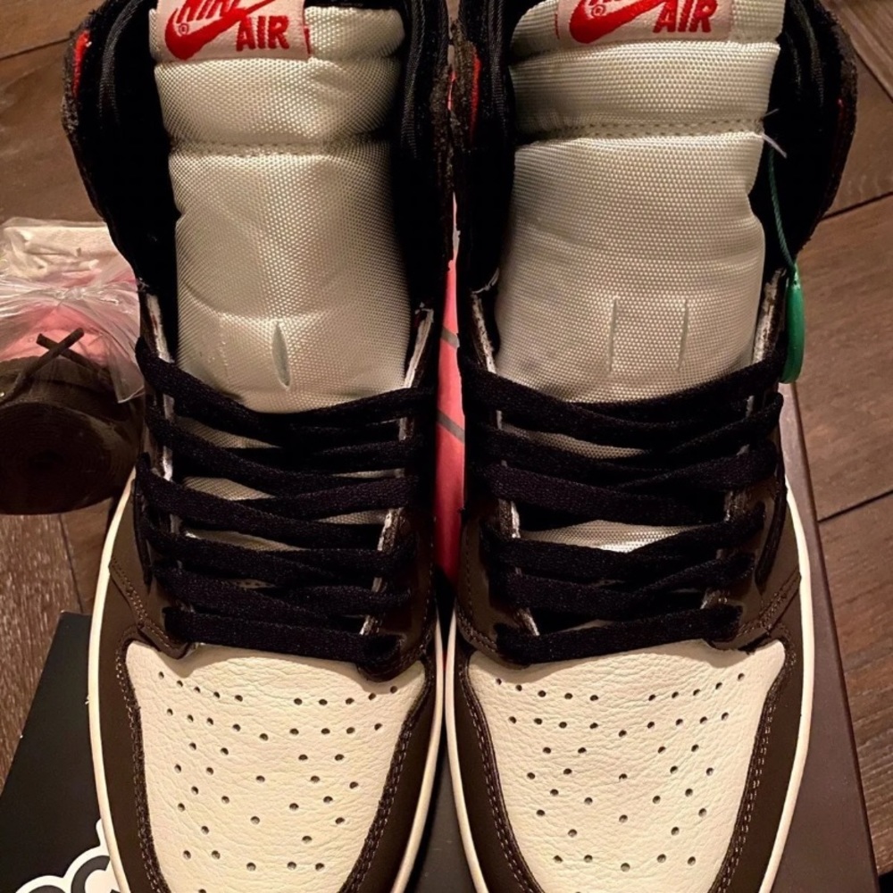 Authentic Travis Scott Jordan 1’s